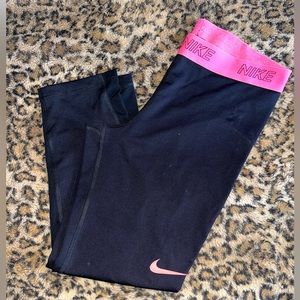 Nike cropped leggings
